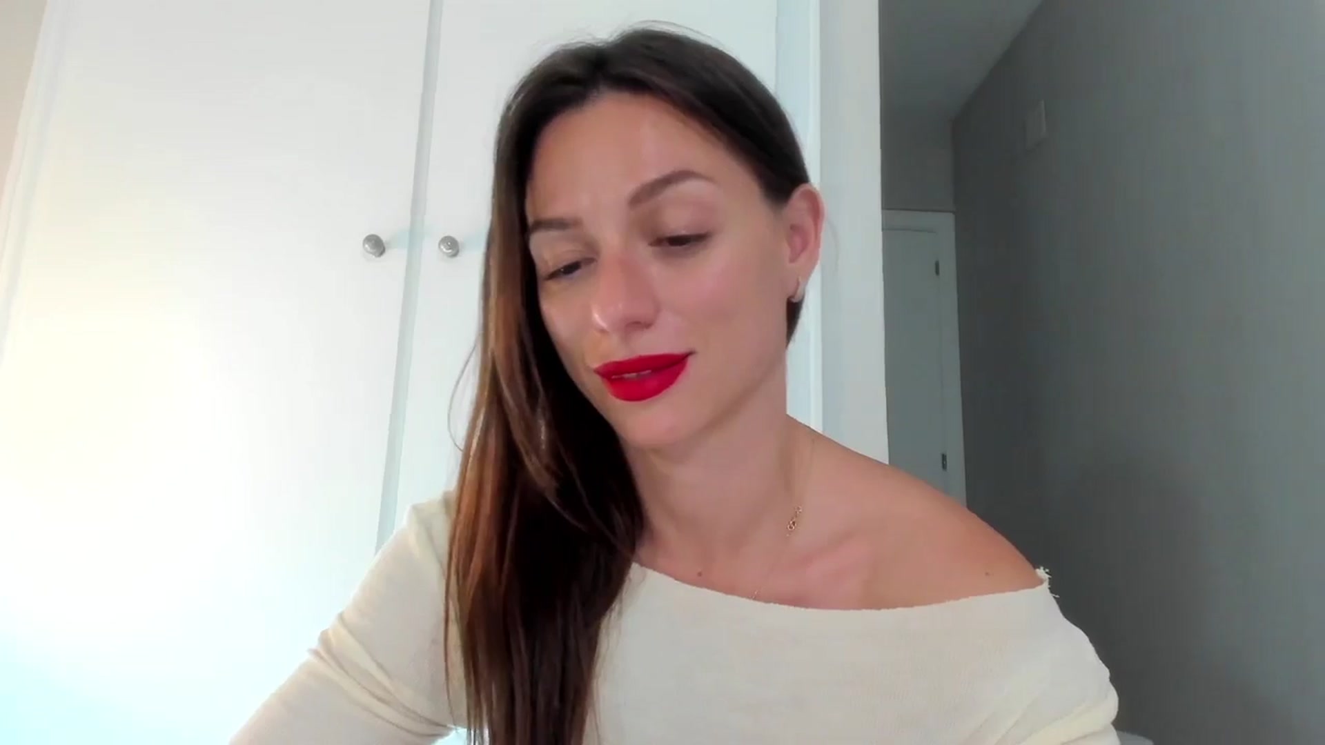 Gallery image thumbnail from SweetTits20's myfreecams stream on, 10/06/2024, 04:58 image 19 of 20