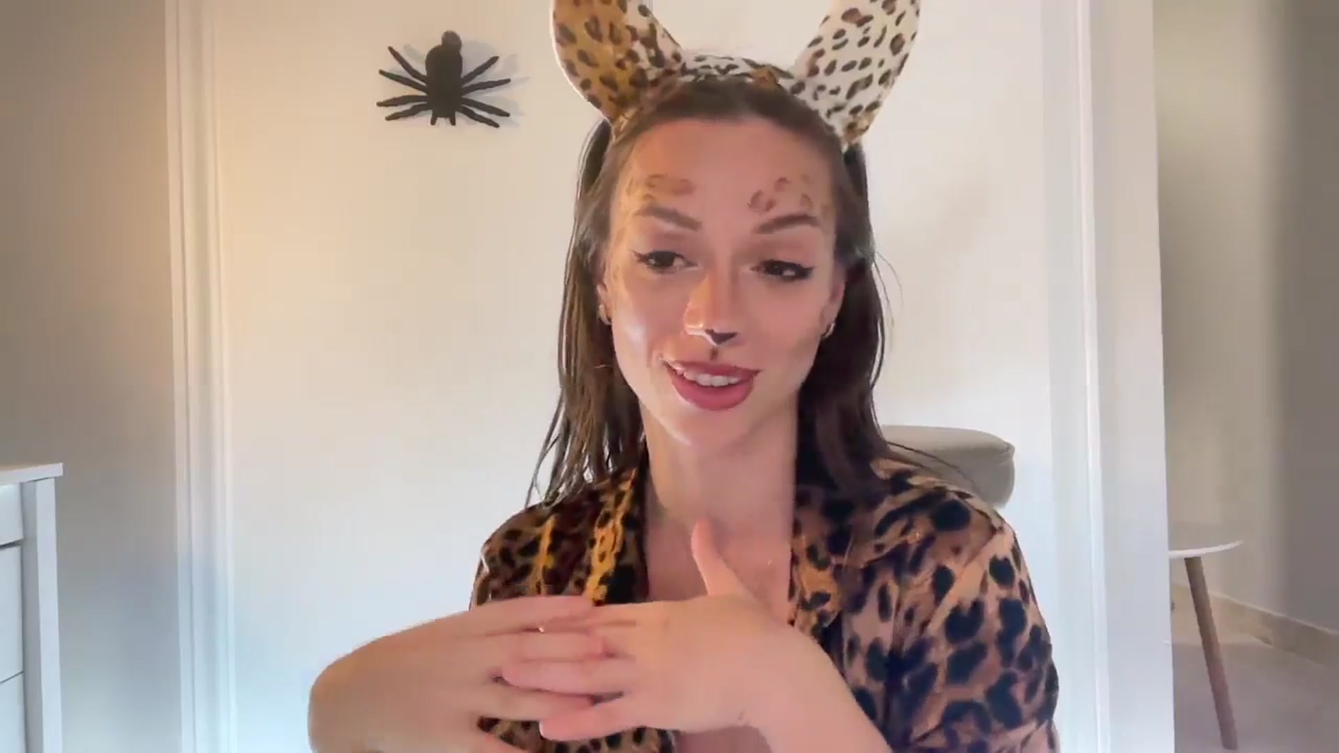 Gallery image thumbnail from SweetTits20's myfreecams stream on, 11/01/2024, 03:46 image 15 of 20