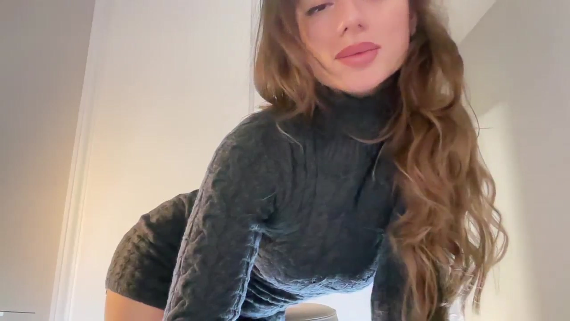 Gallery image thumbnail from SweetTits20's myfreecams stream on, 11/01/2024, 23:02 image 17 of 20