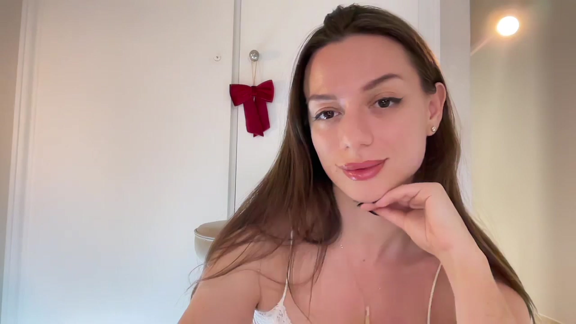 Gallery image thumbnail from SweetTits20's myfreecams stream on, 01/13/2025, 05:44 image 17 of 20