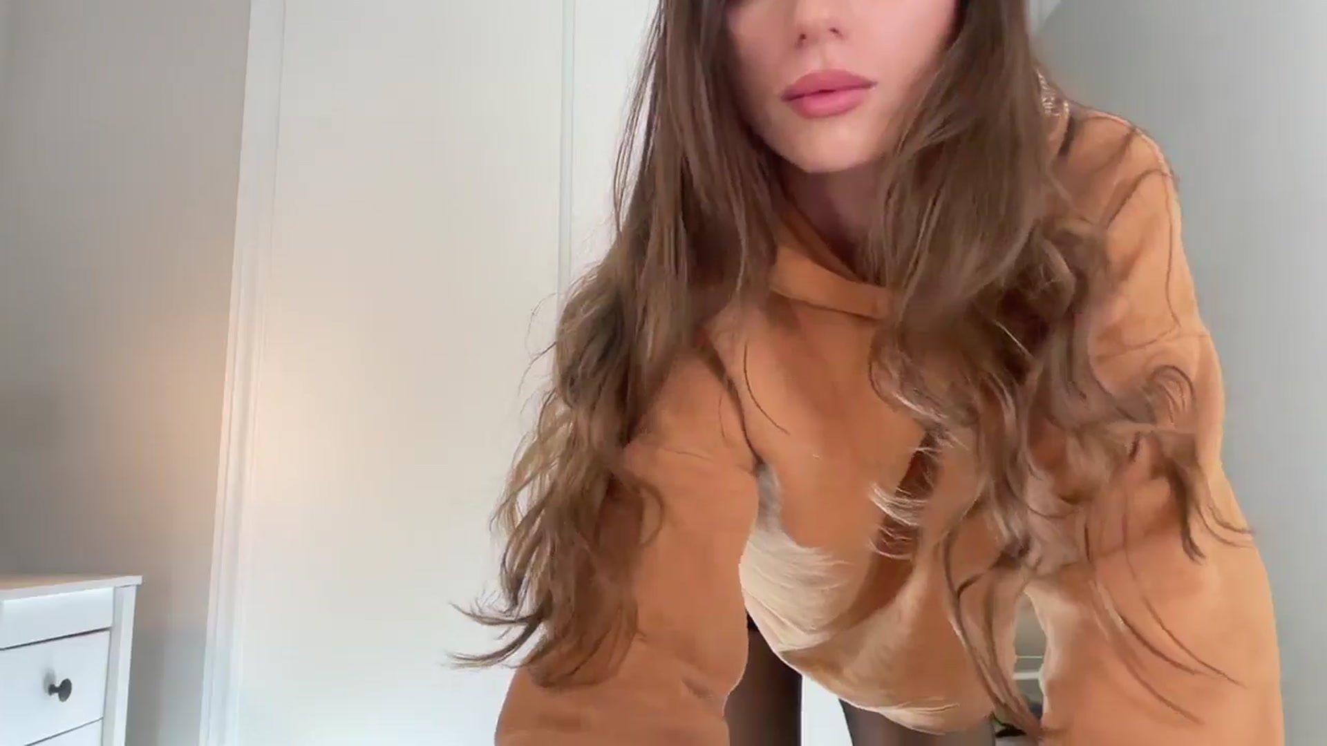 Gallery image thumbnail from SweetTits20's myfreecams stream on, 02/25/2025, 13:57 image 11 of 20