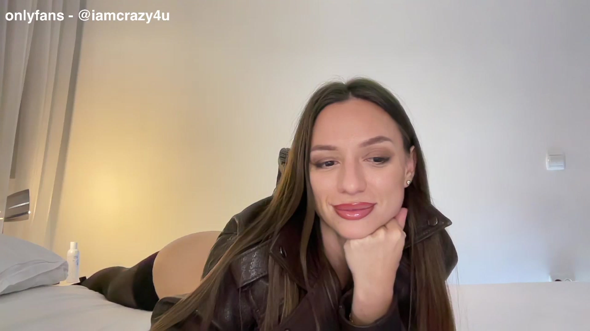 Gallery image thumbnail from SweetTits20's myfreecams stream on, 08/30/2025, 23:47 image 12 of 20