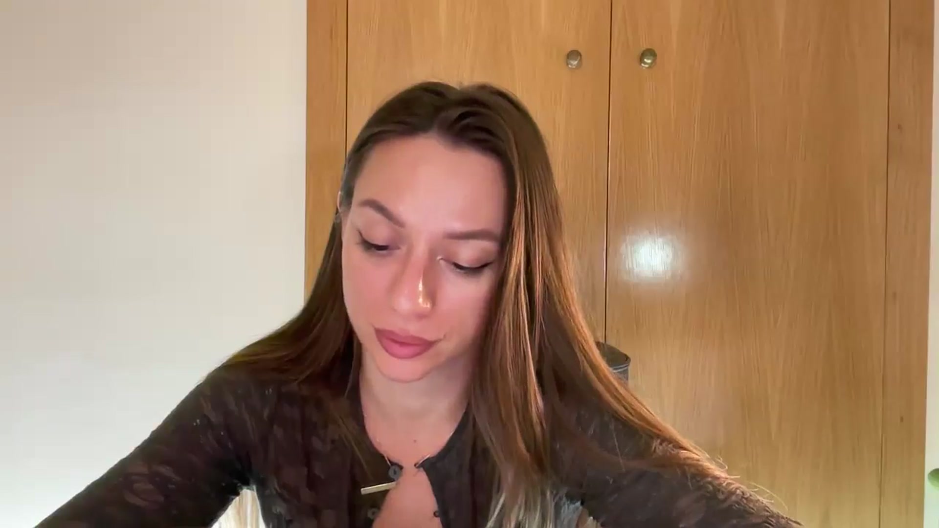 Gallery image thumbnail from SweetTits20's myfreecams stream on, 10/27/2025, 03:33 image 7 of 20
