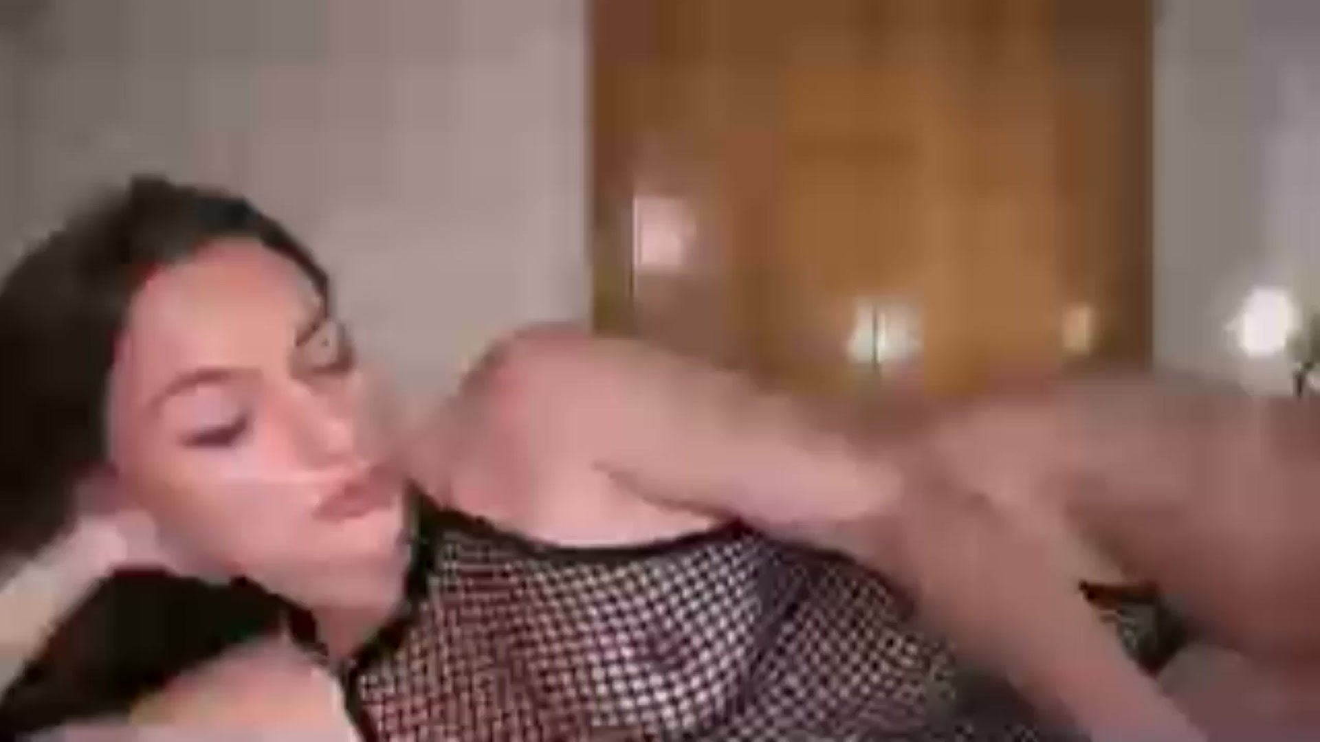 Gallery image thumbnail from SweetTits20's myfreecams stream on, 12/18/2025, 01:54 image 4 of 20