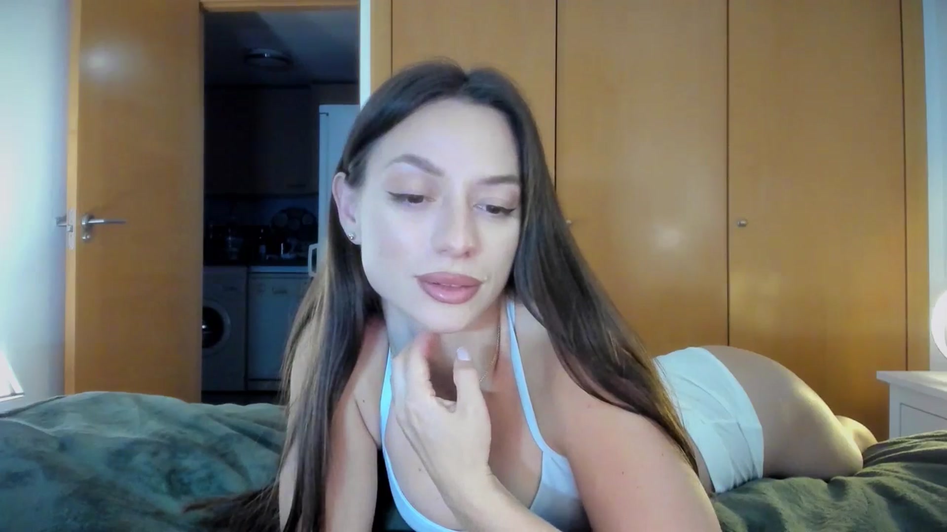 Gallery image thumbnail from SweetTits20's myfreecams stream on, 01/15/2026, 22:37 image 7 of 20