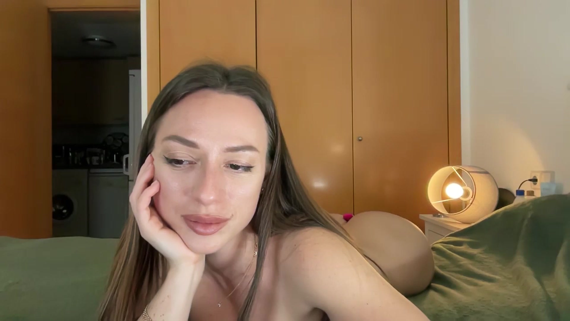 Gallery image thumbnail from SweetTits20's myfreecams stream on, 04/14/2026, 22:03 image 8 of 20