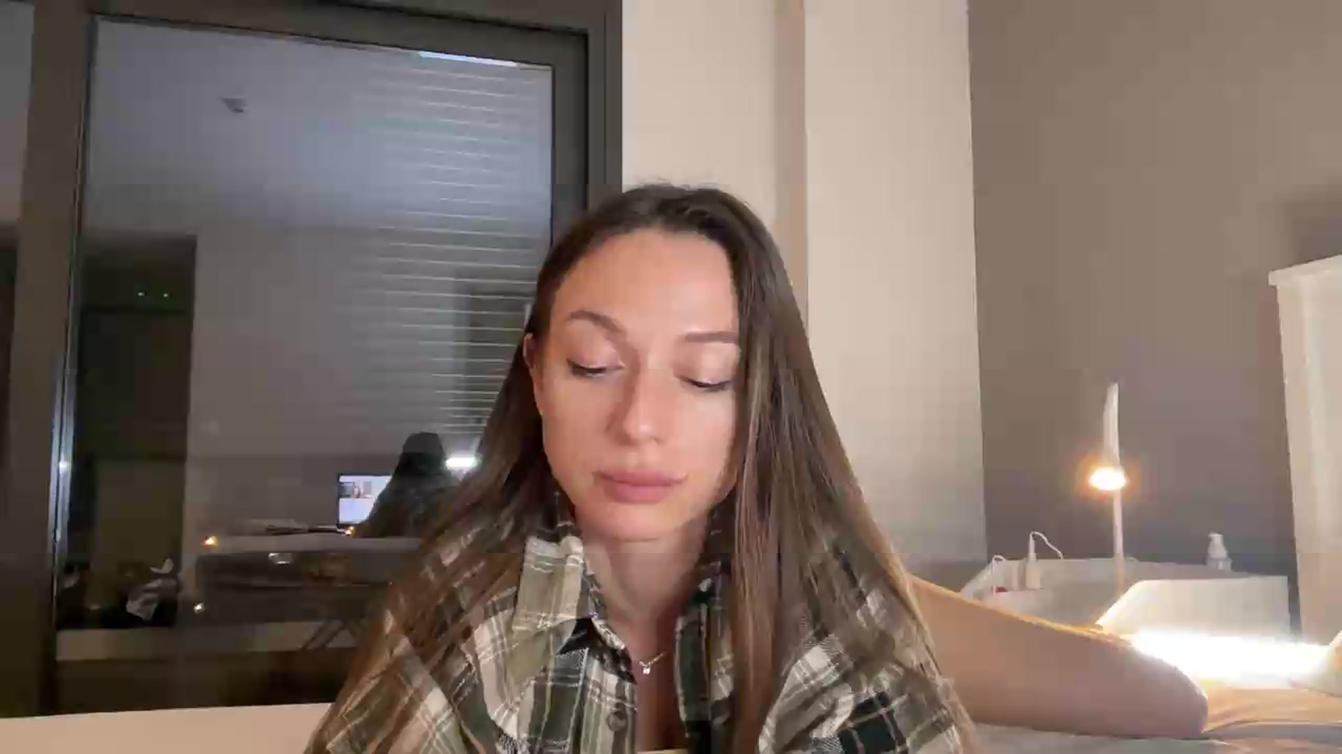 Gallery image thumbnail from SweetTits20's myfreecams stream on, 08/17/2026, 03:10 image 1 of 20