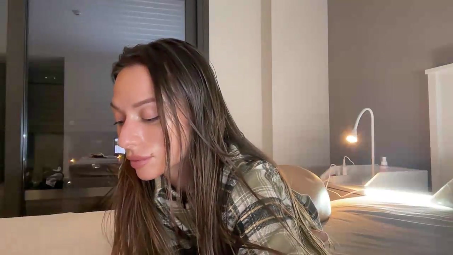 Gallery image thumbnail from SweetTits20's myfreecams stream on, 08/17/2026, 03:10 image 20 of 20