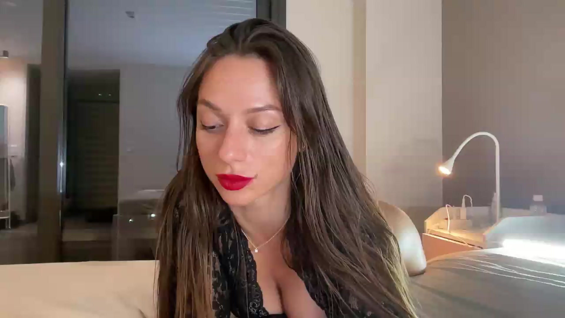 Gallery image thumbnail from SweetTits20's myfreecams stream on, 08/26/2026, 23:27 image 16 of 20