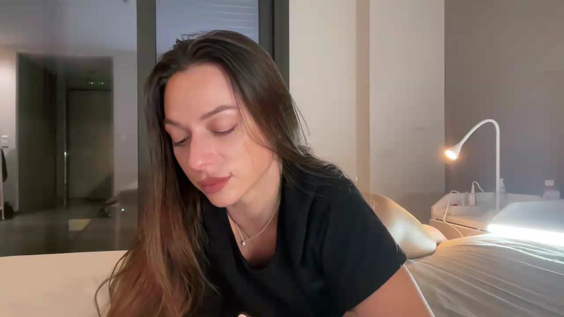 Gallery image thumbnail from SweetTits20's myfreecams stream on, 09/01/2026, 01:18 image 19 of 20