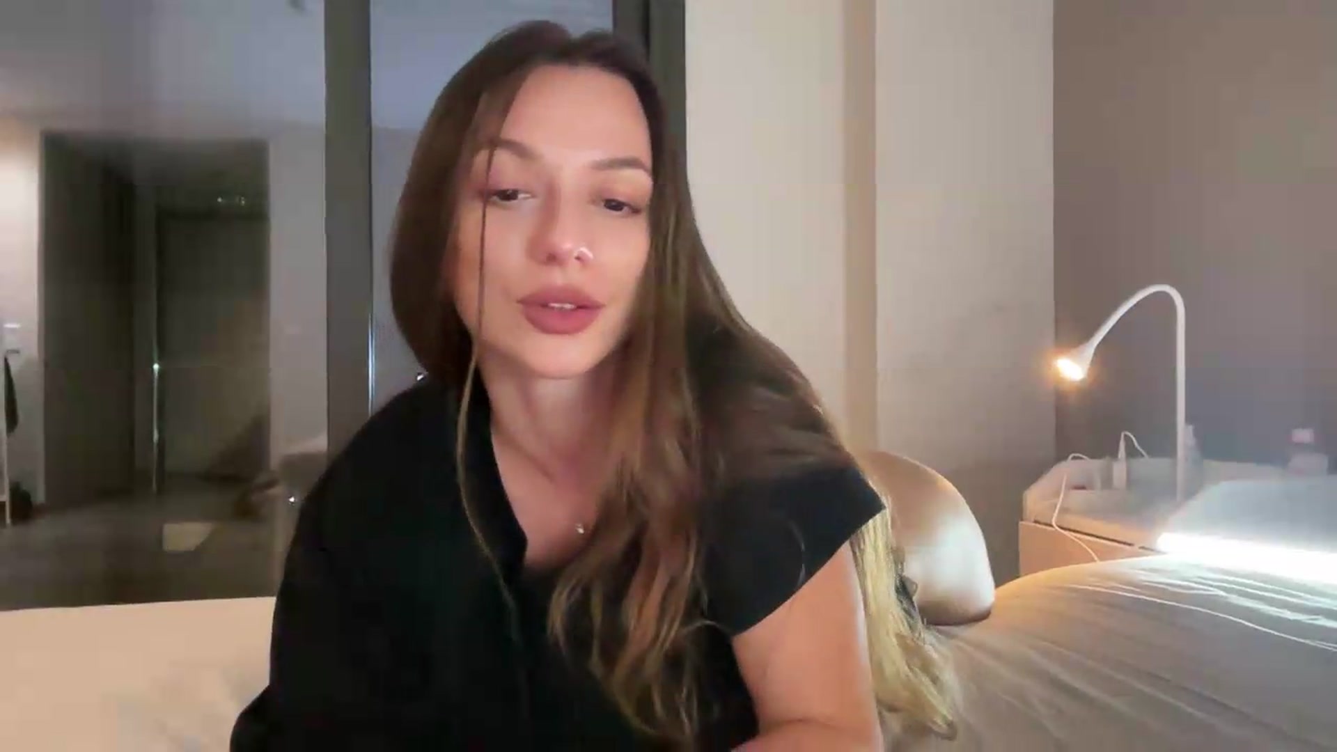 Gallery image thumbnail from SweetTits20's myfreecams stream on, 09/01/2026, 01:18 image 17 of 20