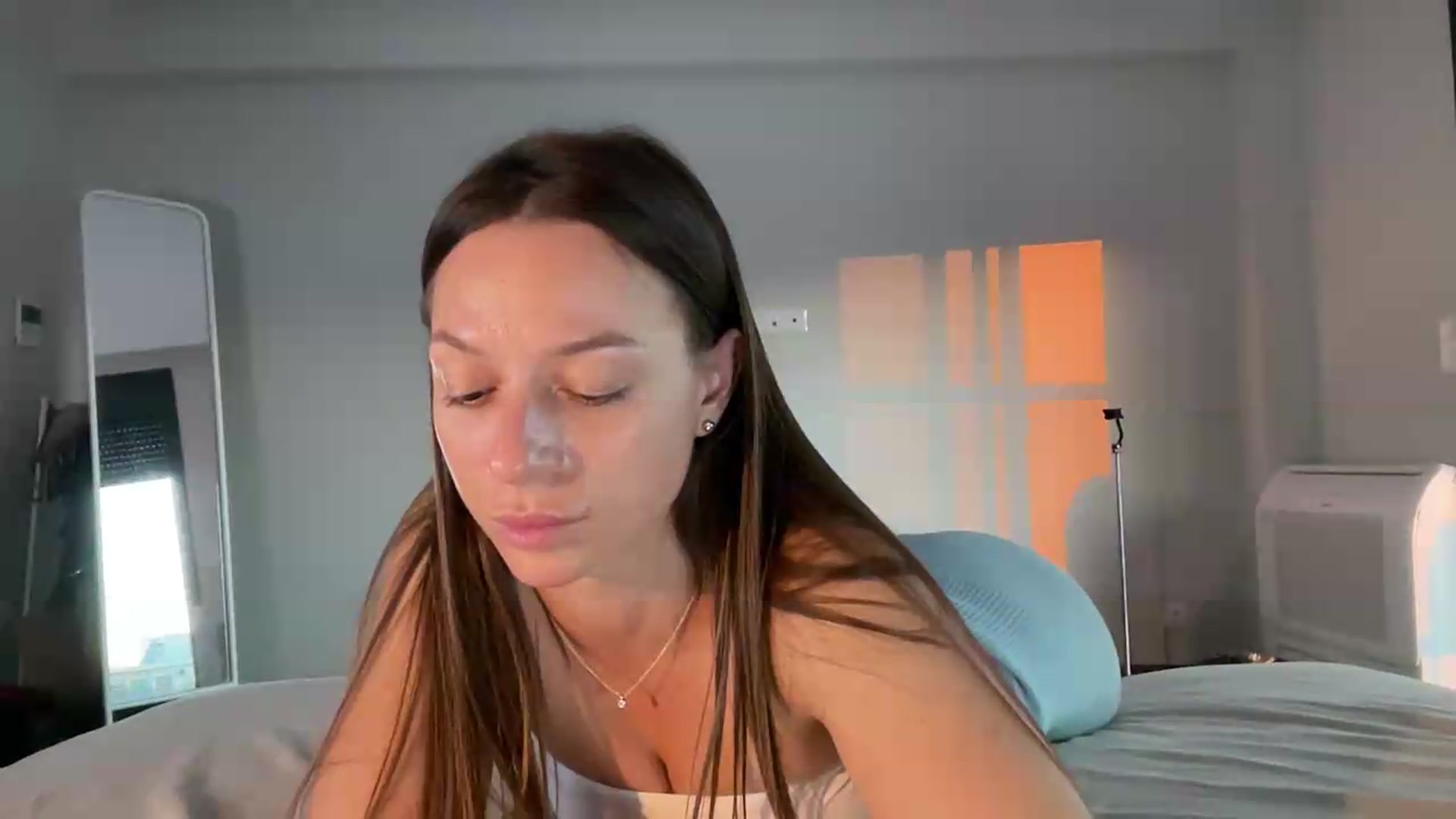 Gallery image thumbnail from SweetTits20's myfreecams stream on, 09/05/2026, 16:46 image 17 of 20