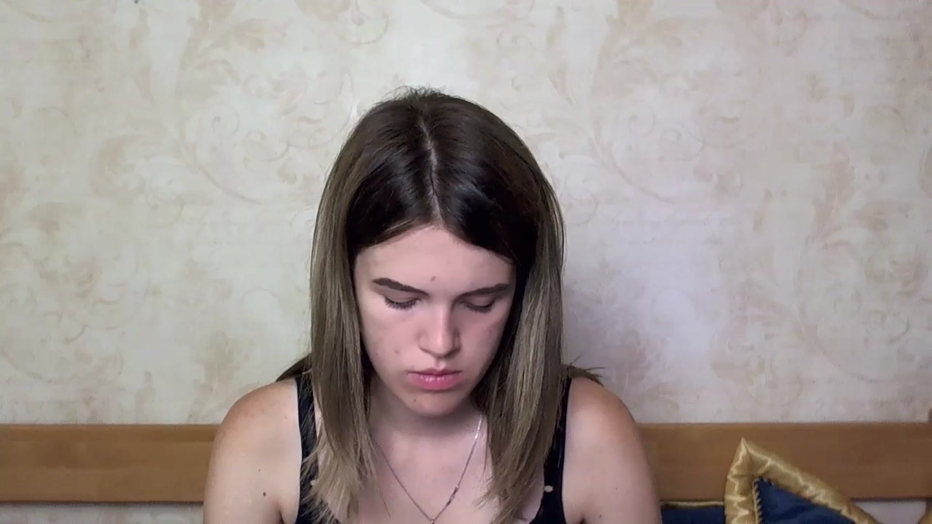 Gallery image thumbnail from SweetVeronaa's myfreecams stream on, 07/15/2023, 24:17 image 8 of 20