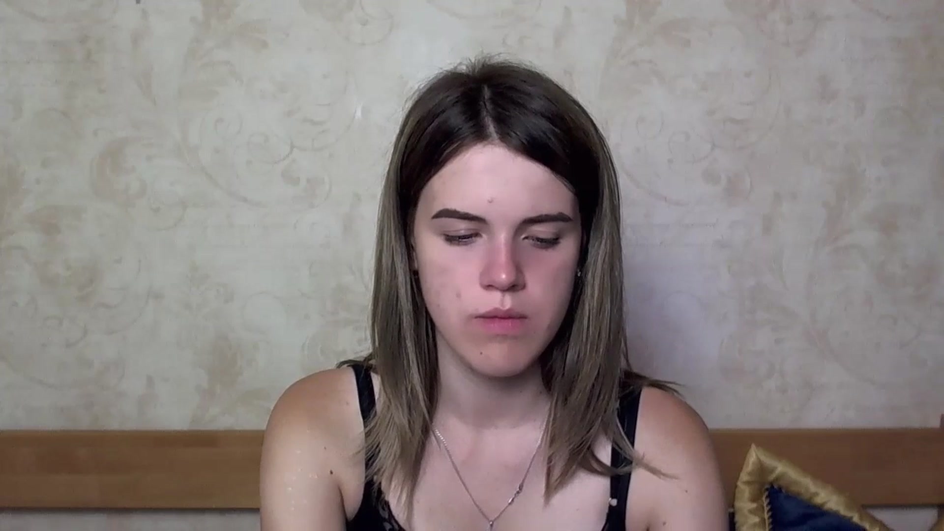Gallery image thumbnail from SweetVeronaa's myfreecams stream on, 07/15/2023, 24:17 image 5 of 20