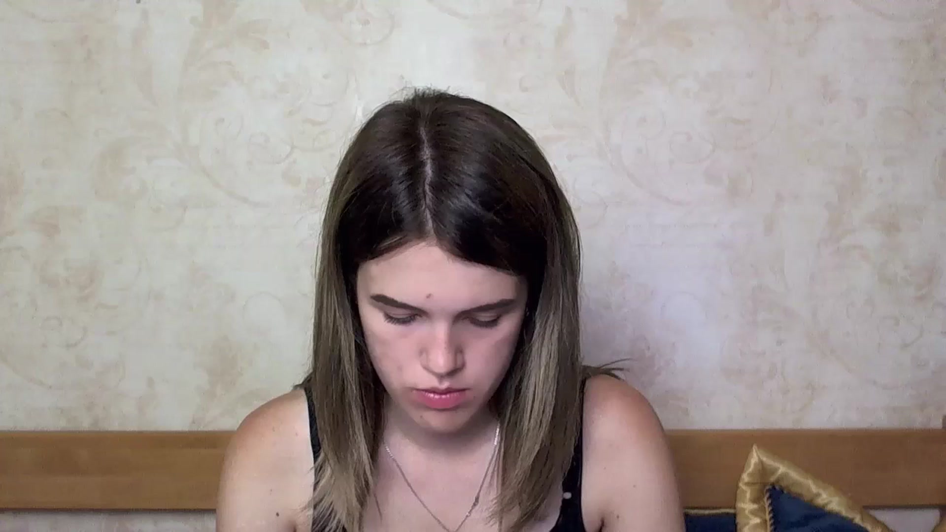 Gallery image thumbnail from SweetVeronaa's myfreecams stream on, 07/15/2023, 24:17 image 7 of 20