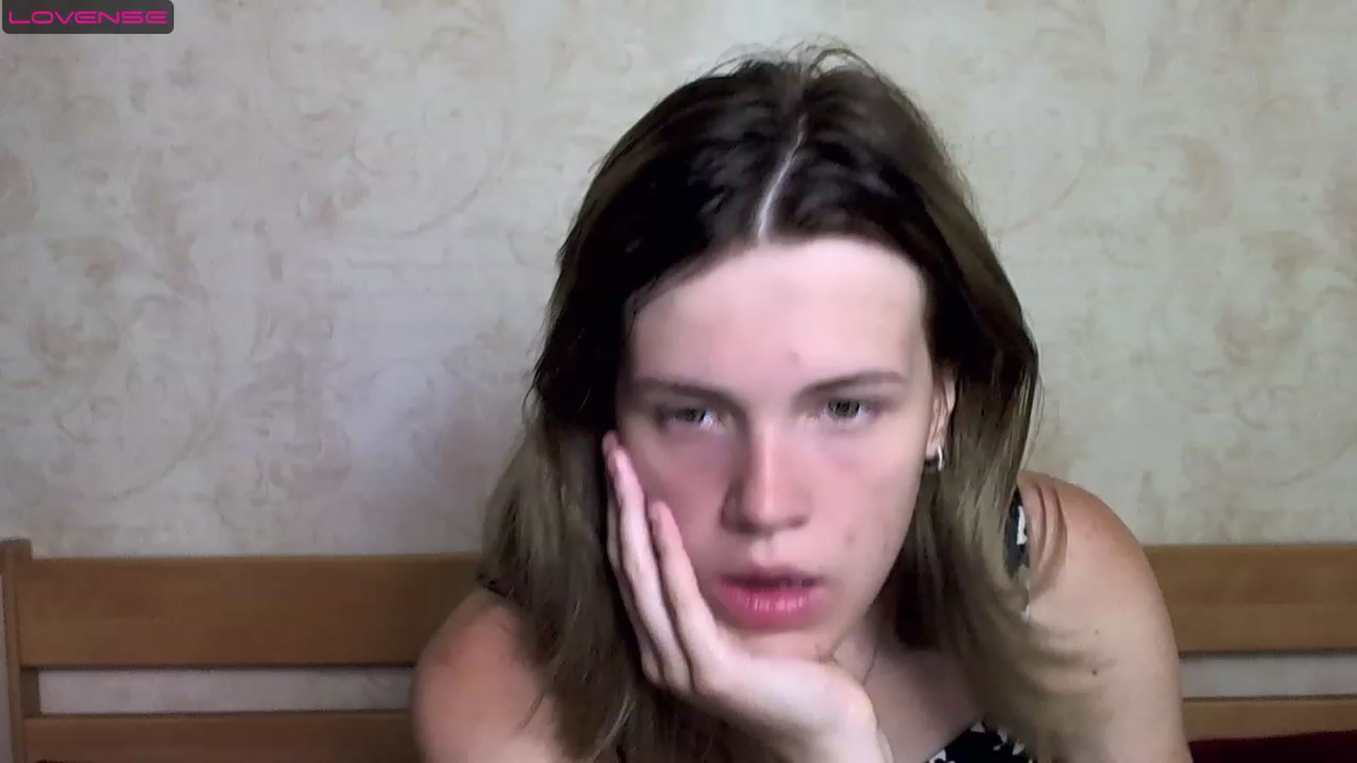 Gallery image thumbnail from SweetVeronaa's myfreecams stream on, 07/17/2023, 18:47 image 16 of 20