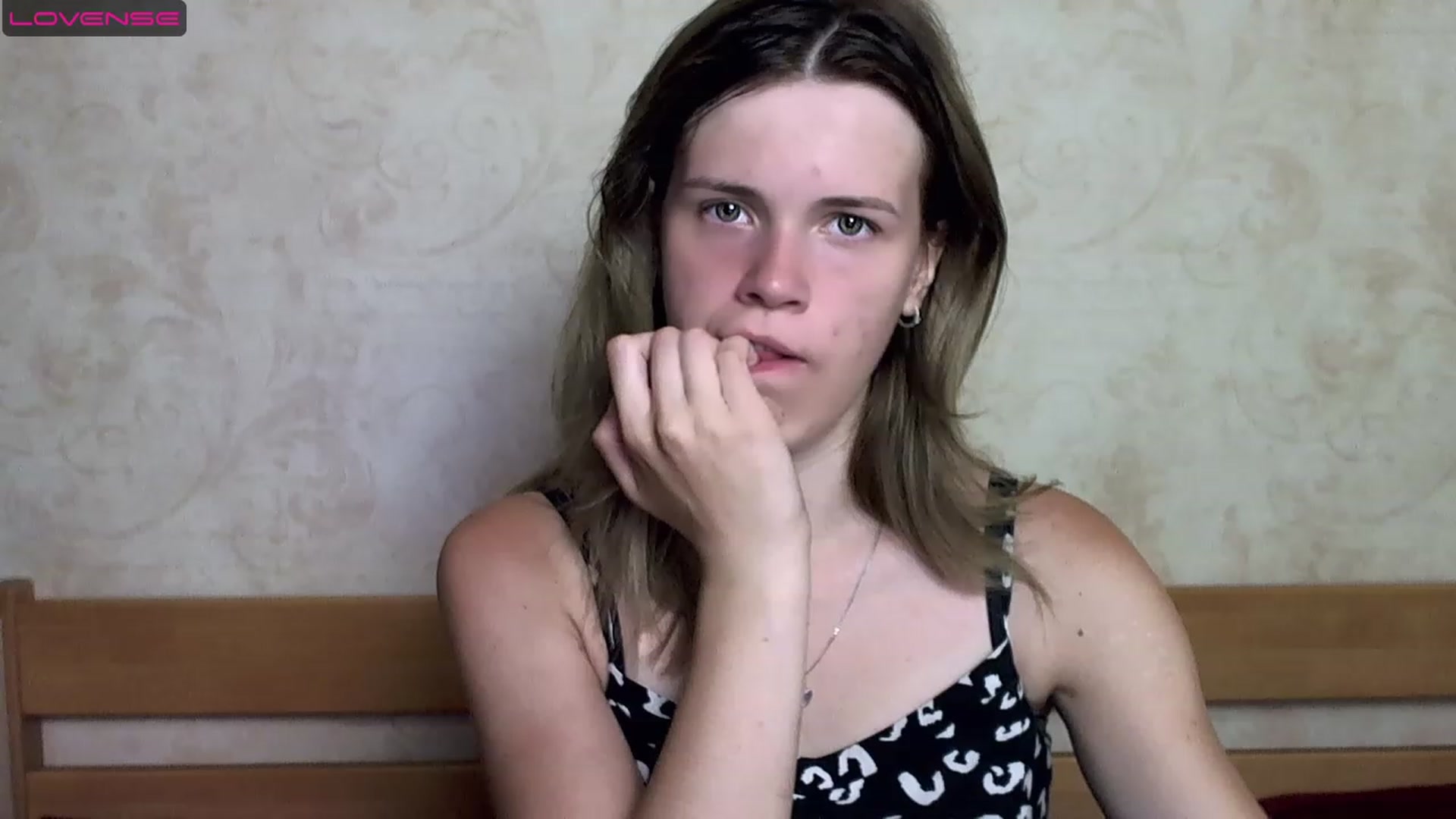 Gallery image thumbnail from SweetVeronaa's myfreecams stream on, 07/17/2023, 18:47 image 11 of 20