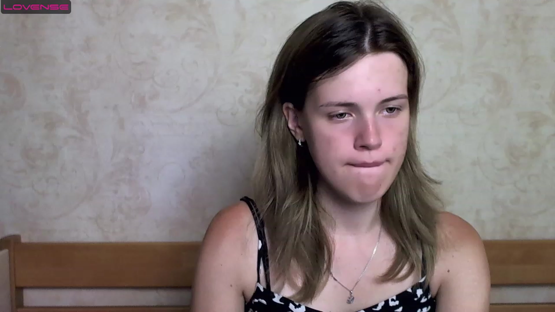 Gallery image thumbnail from SweetVeronaa's myfreecams stream on, 07/17/2023, 20:46 image 1 of 20
