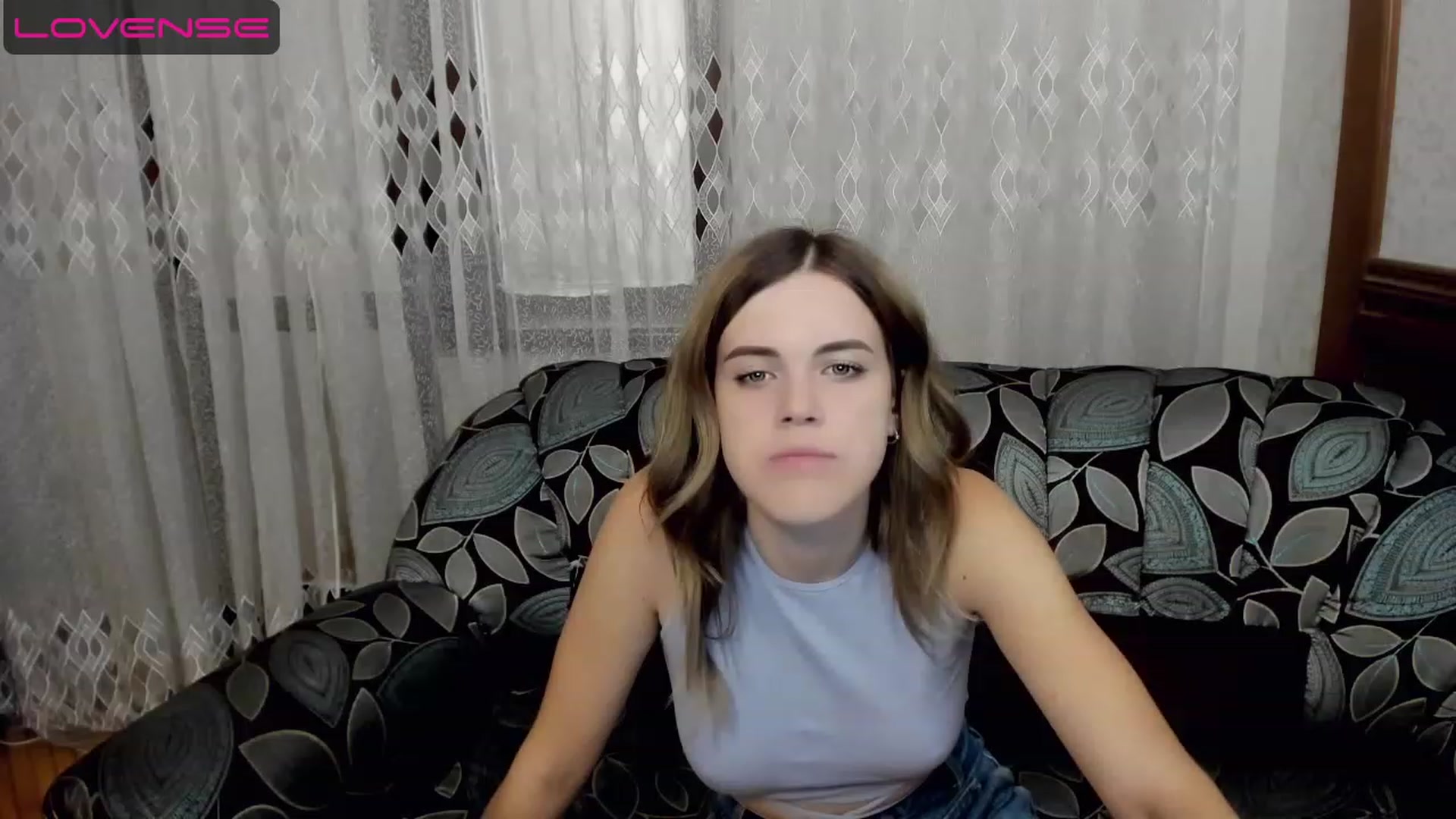 Gallery image thumbnail from SweetVeronaa's myfreecams stream on, 07/19/2023, 24:07 image 18 of 20