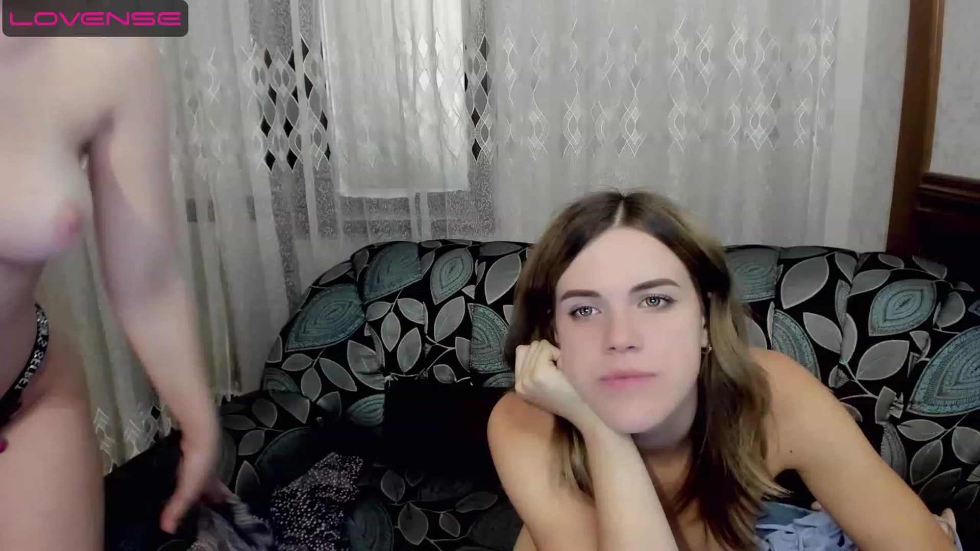 Gallery image thumbnail from SweetVeronaa's myfreecams stream on, 07/19/2023, 24:52 image 8 of 20