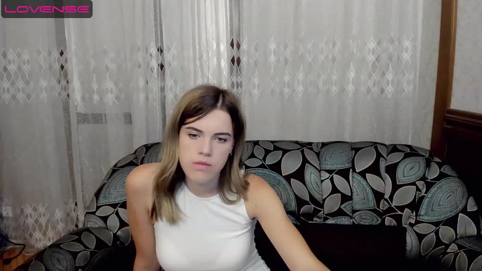 Gallery image thumbnail from SweetVeronaa's myfreecams stream on, 07/20/2023, 19:56 image 8 of 20