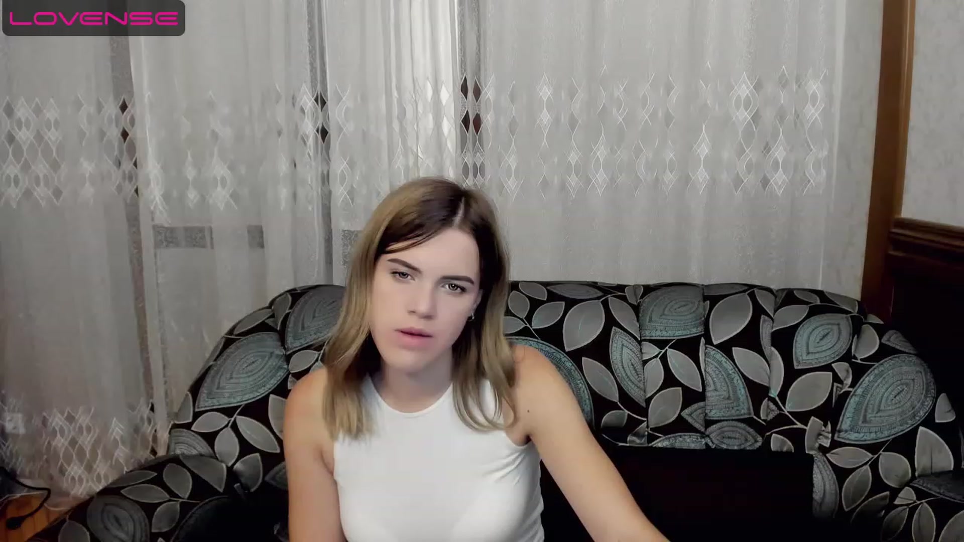 Gallery image thumbnail from SweetVeronaa's myfreecams stream on, 07/20/2023, 19:56 image 18 of 20