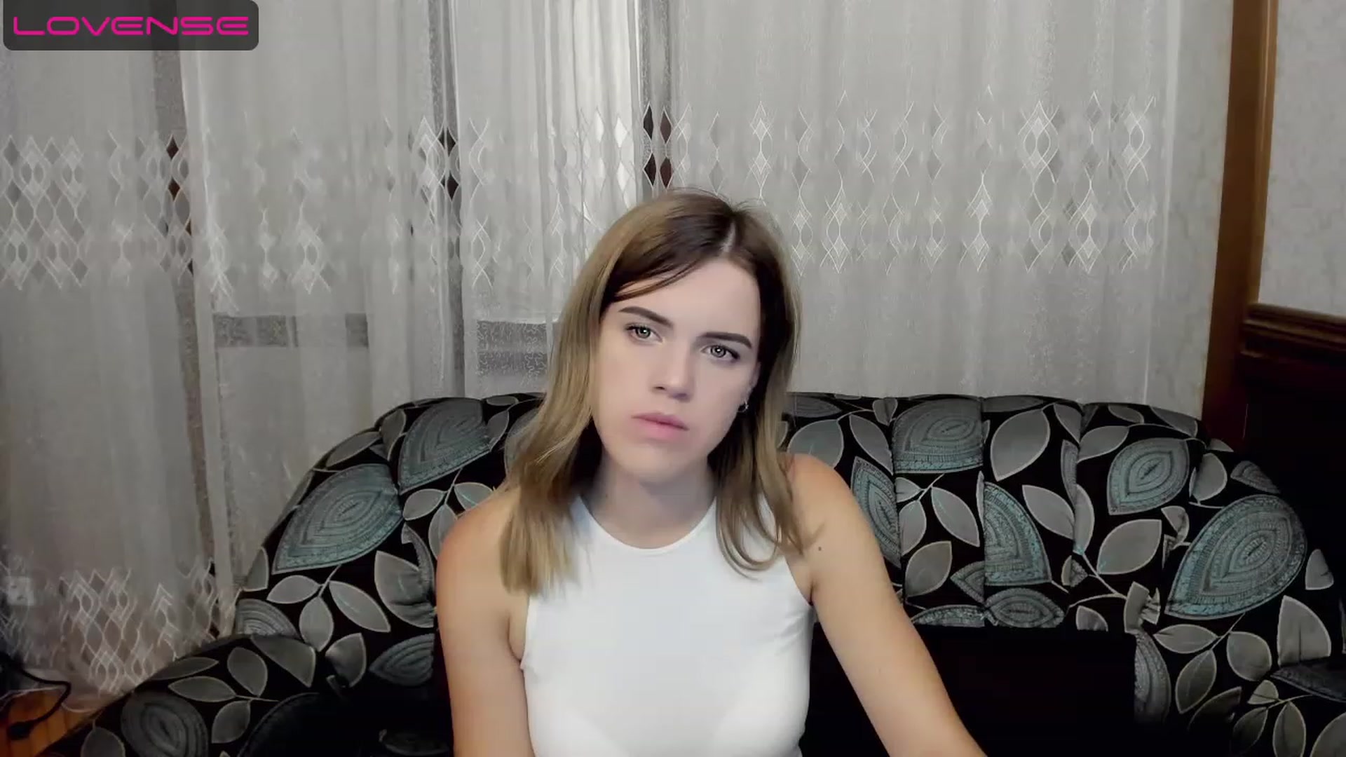 Gallery image thumbnail from SweetVeronaa's myfreecams stream on, 07/20/2023, 19:56 image 13 of 20