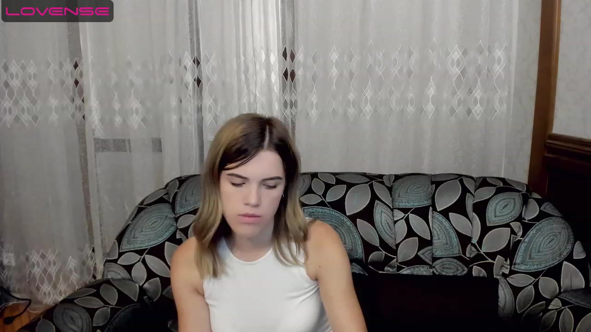 Gallery image thumbnail from SweetVeronaa's myfreecams stream on, 07/20/2023, 19:56 image 20 of 20