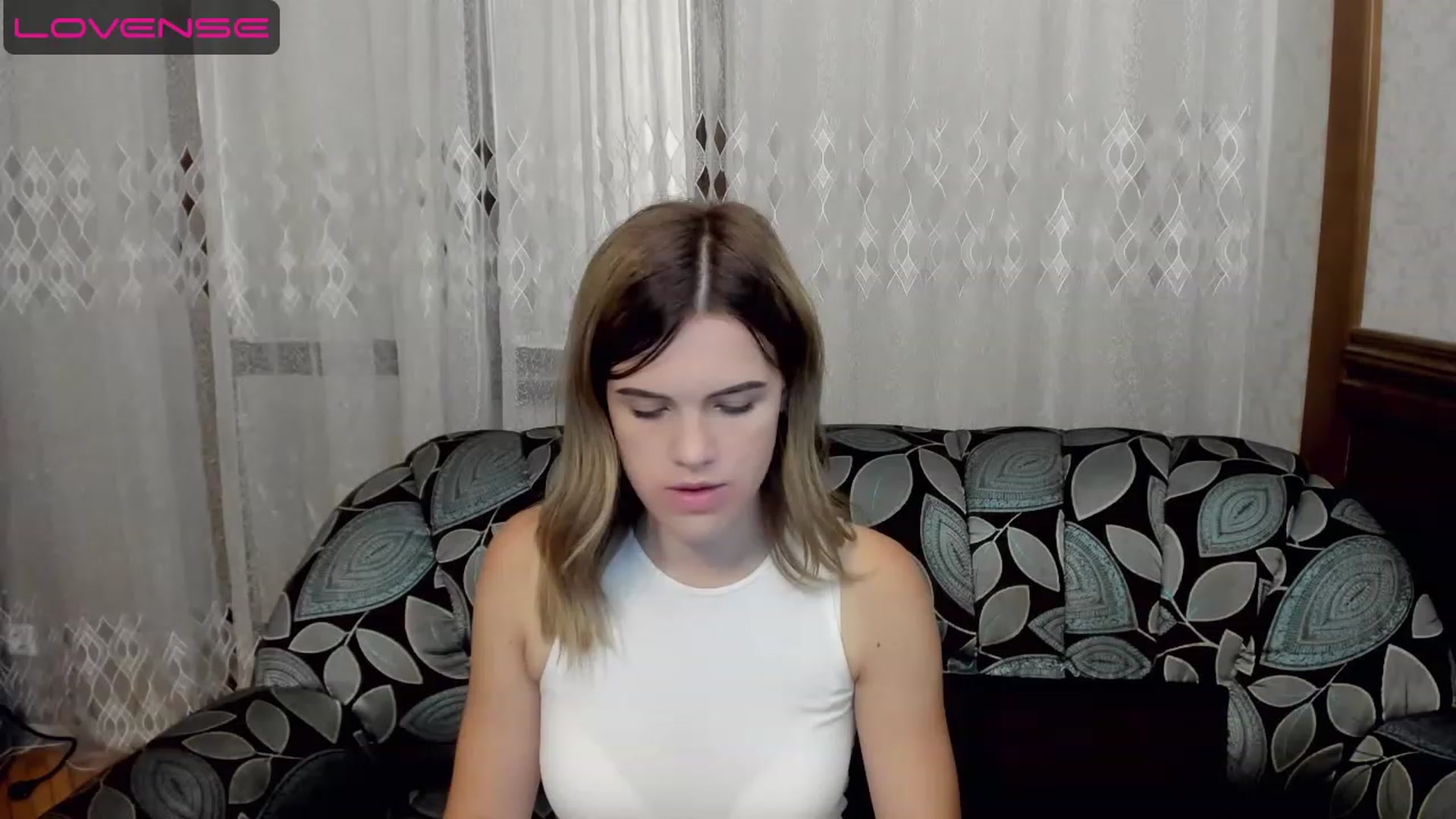 Gallery image thumbnail from SweetVeronaa's myfreecams stream on, 07/20/2023, 19:56 image 15 of 20
