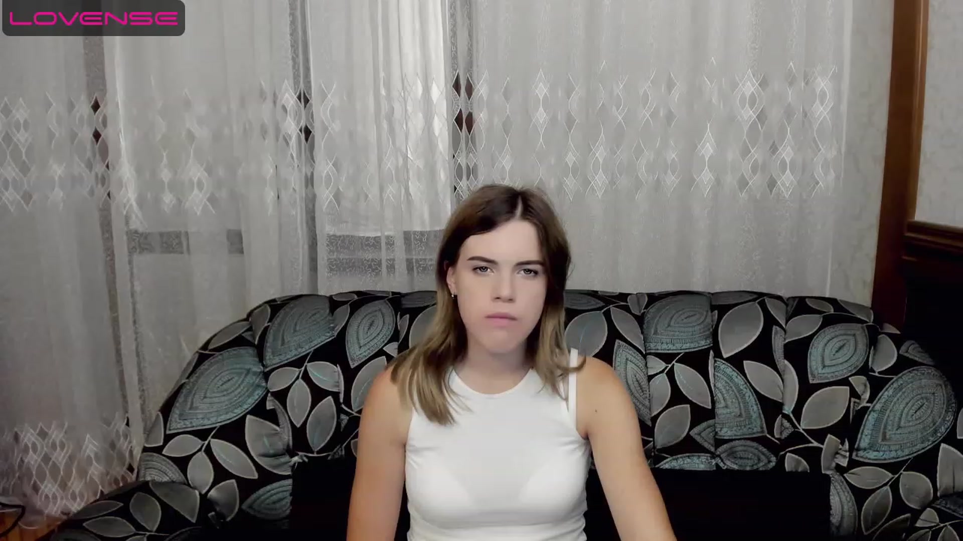 Gallery image thumbnail from SweetVeronaa's myfreecams stream on, 07/20/2023, 22:30 image 1 of 20