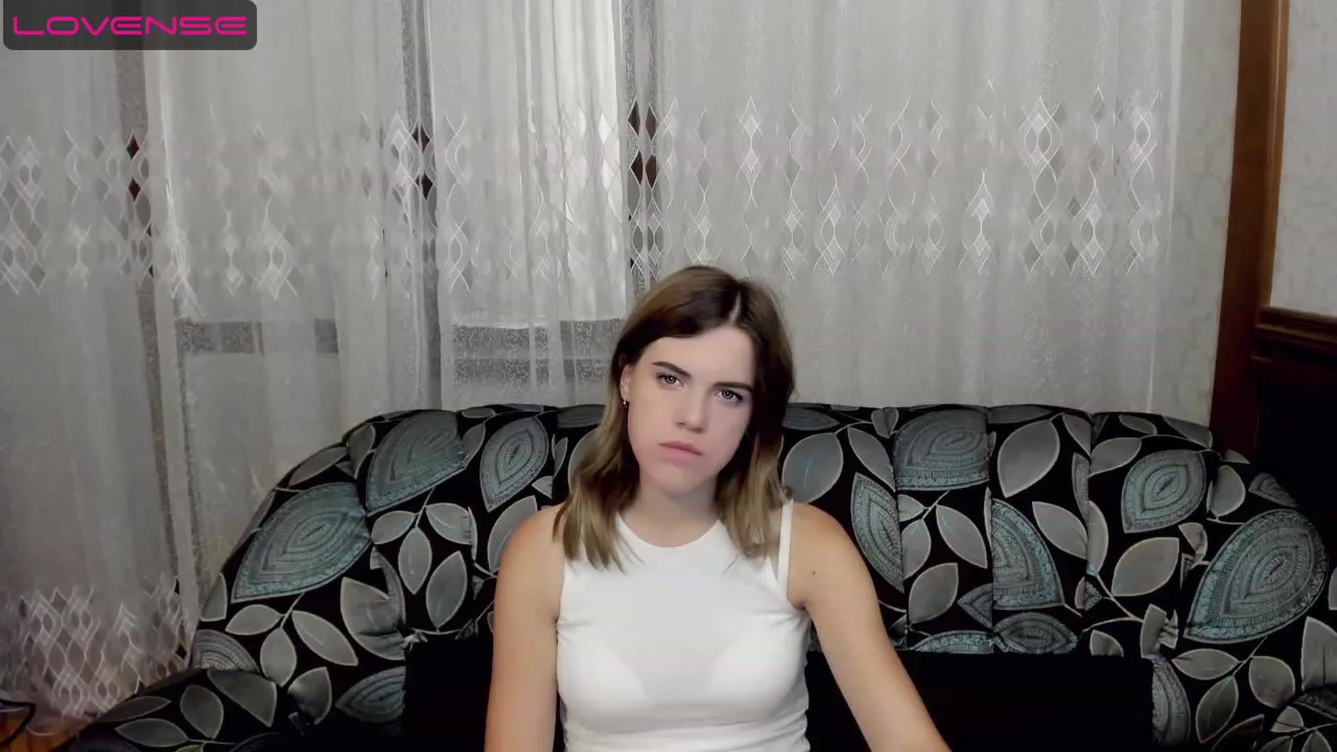 Gallery image thumbnail from SweetVeronaa's myfreecams stream on, 07/20/2023, 22:30 image 6 of 20