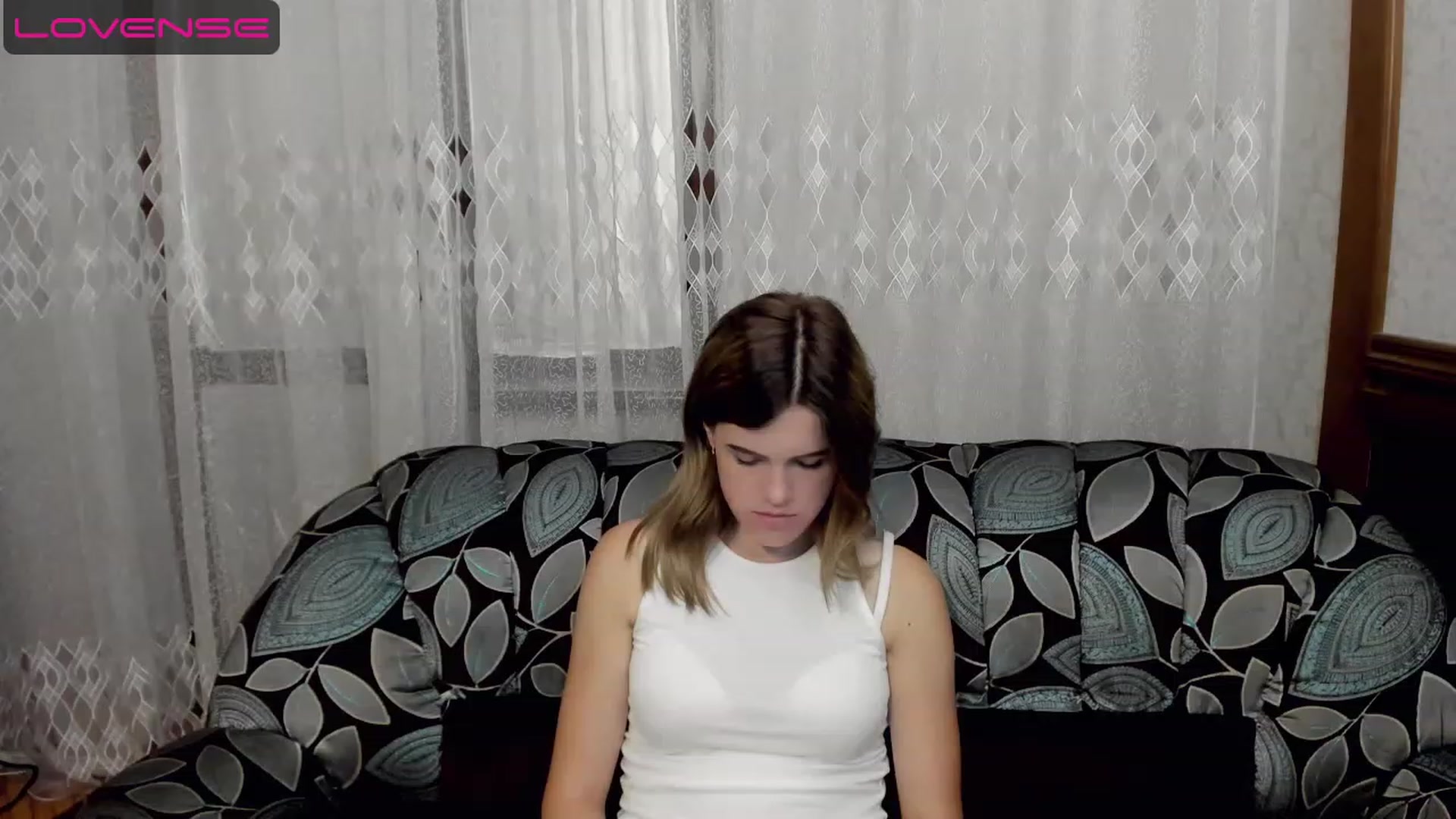 Gallery image thumbnail from SweetVeronaa's myfreecams stream on, 07/20/2023, 22:30 image 8 of 20