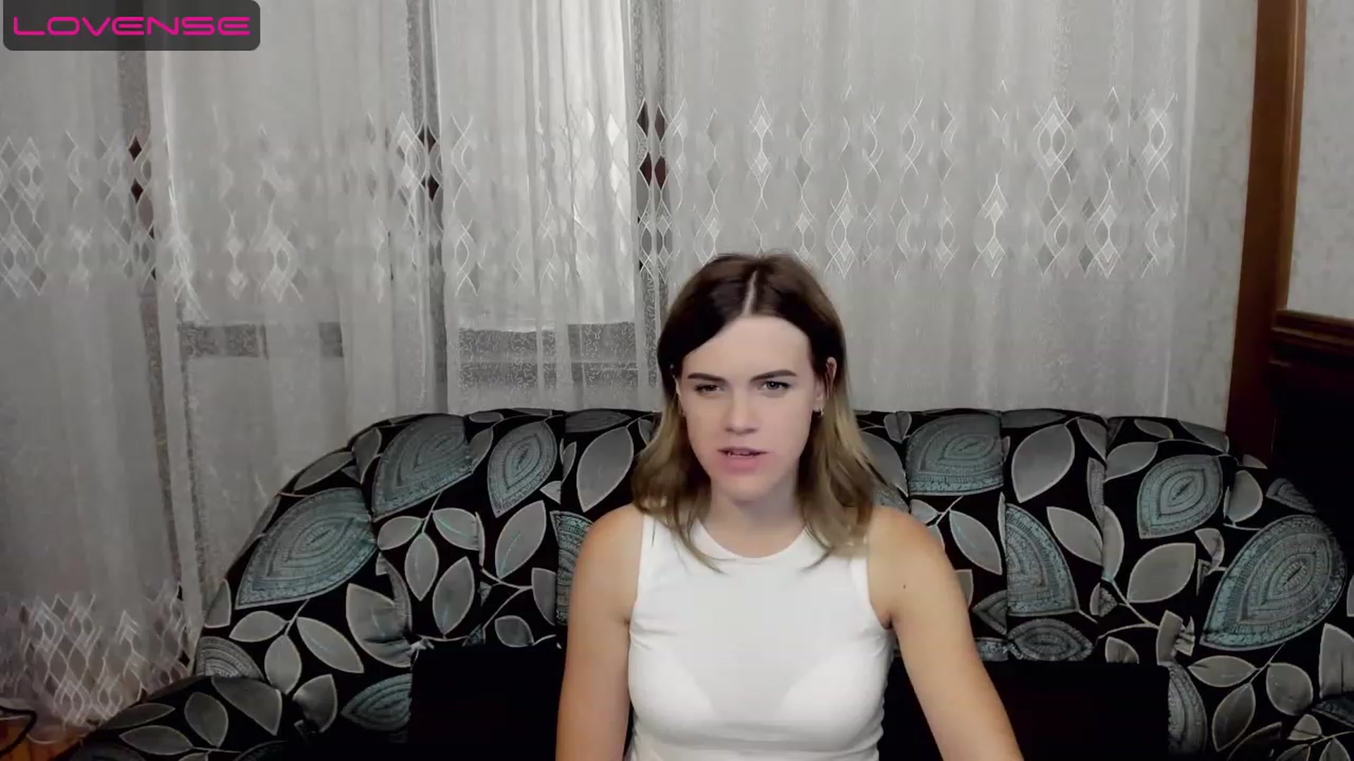 Gallery image thumbnail from SweetVeronaa's myfreecams stream on, 07/20/2023, 23:48 image 11 of 20