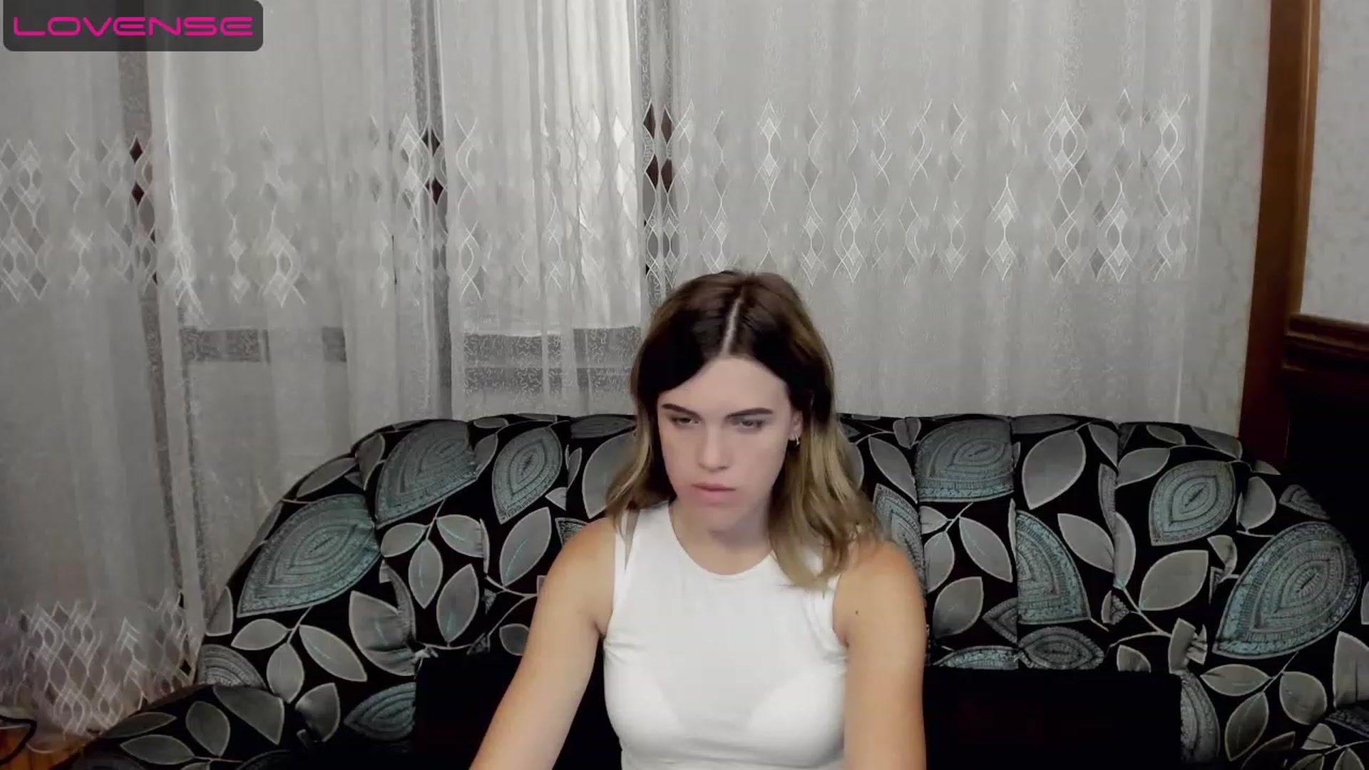 Gallery image thumbnail from SweetVeronaa's myfreecams stream on, 07/20/2023, 23:48 image 17 of 20