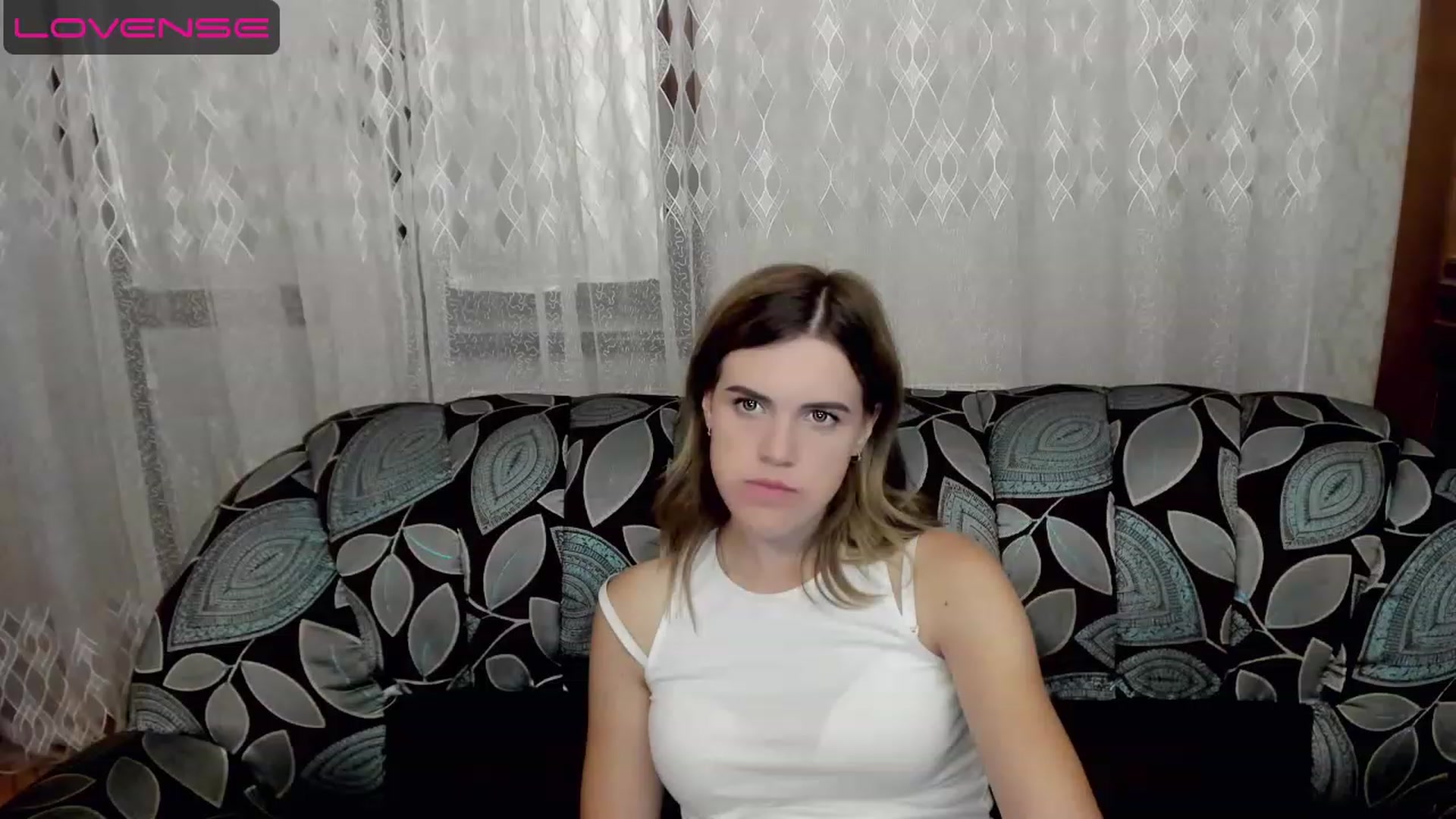 Gallery image thumbnail from SweetVeronaa's myfreecams stream on, 07/21/2023, 01:16 image 11 of 20