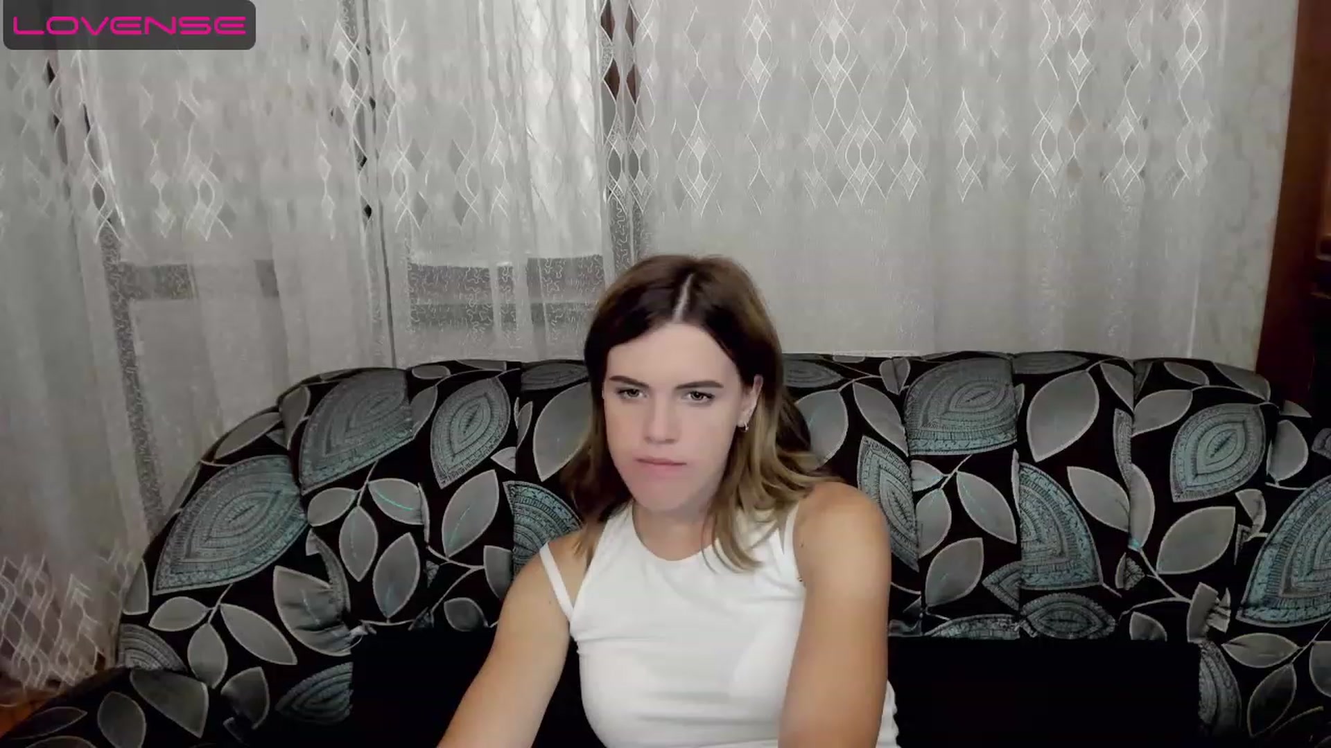 Gallery image thumbnail from SweetVeronaa's myfreecams stream on, 07/21/2023, 01:16 image 14 of 20
