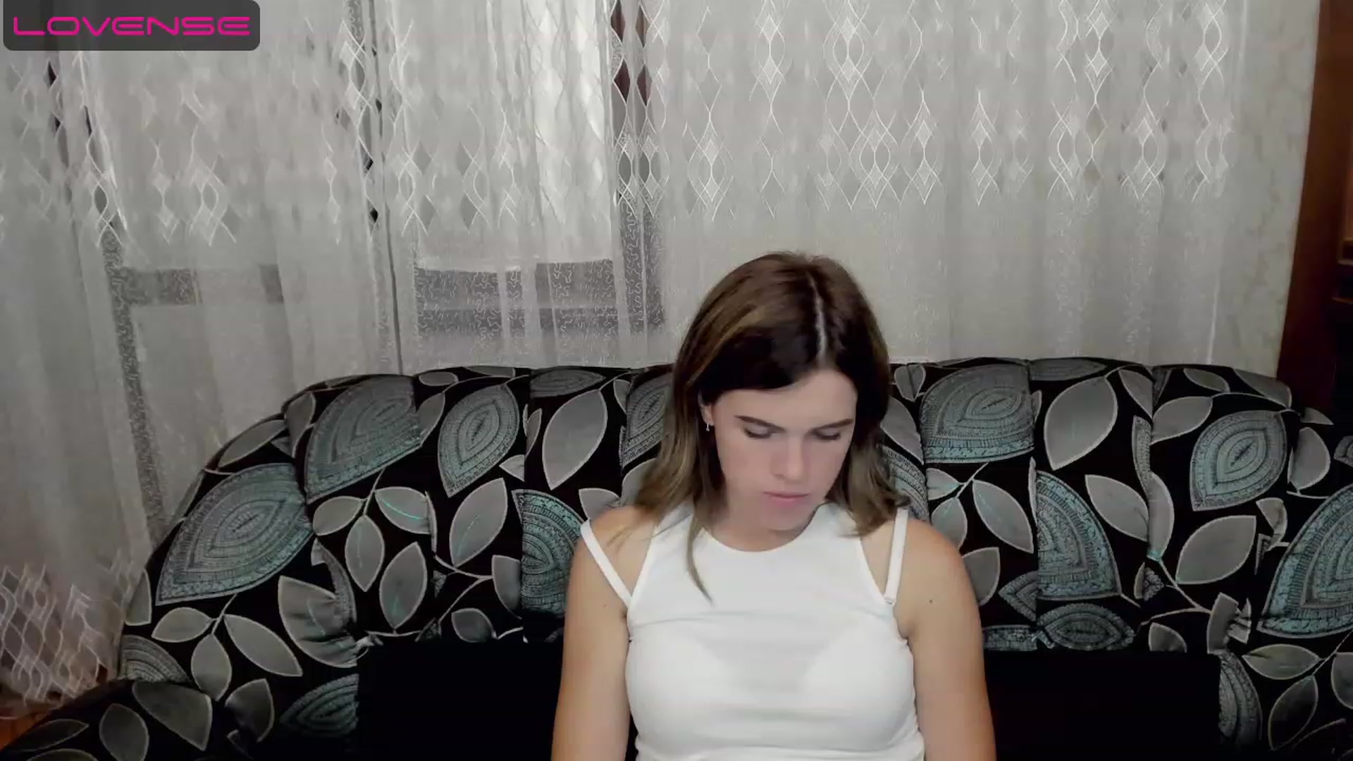 Gallery image thumbnail from SweetVeronaa's myfreecams stream on, 07/21/2023, 01:16 image 16 of 20