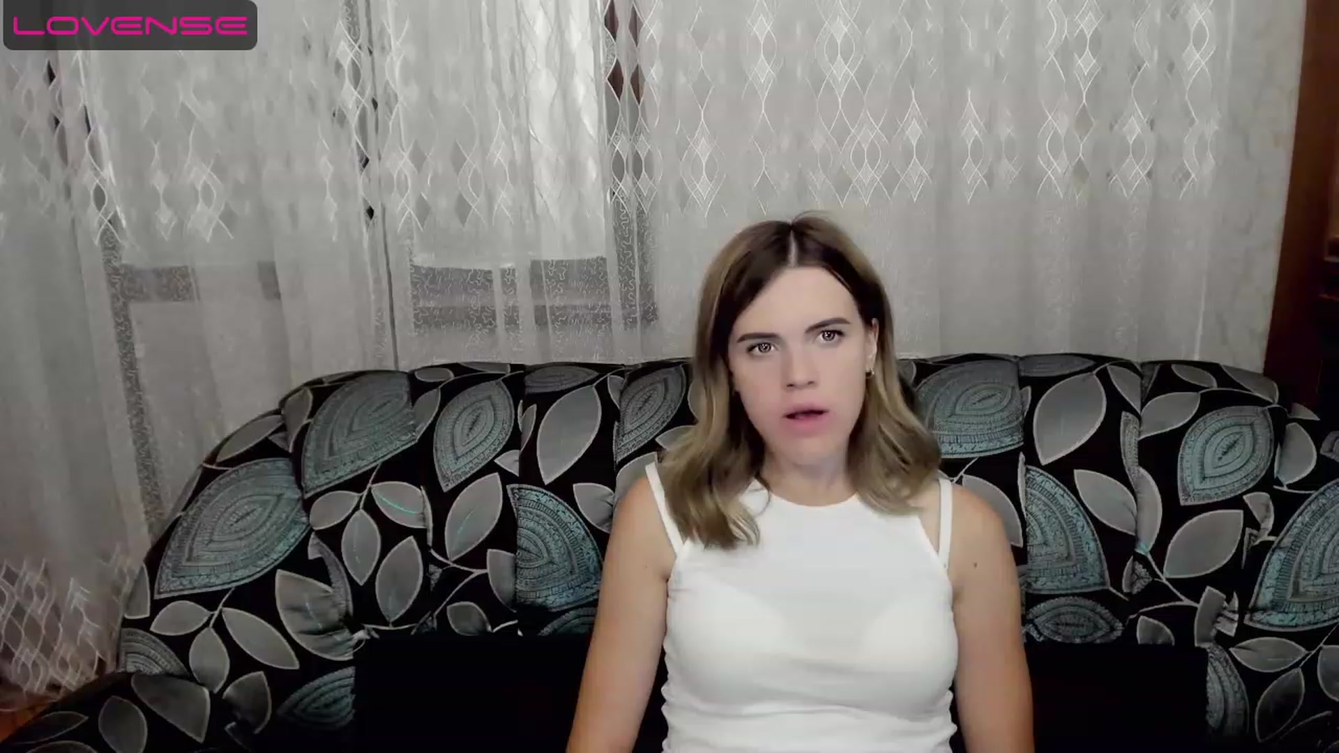 Gallery image thumbnail from SweetVeronaa's myfreecams stream on, 07/21/2023, 01:16 image 7 of 20