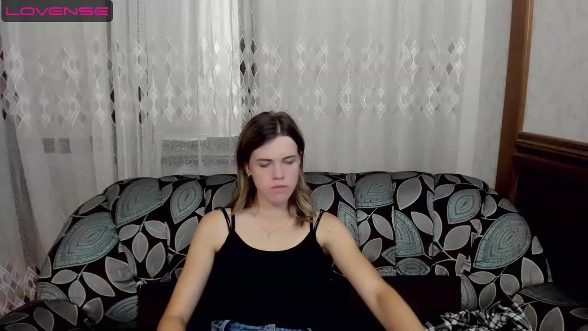 Gallery image thumbnail from SweetVeronaa's myfreecams stream on, 07/23/2023, 01:41 image 10 of 20
