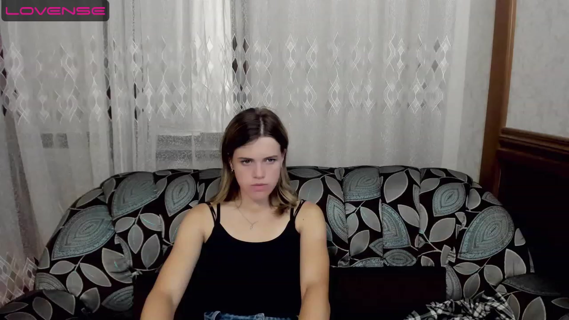 Gallery image thumbnail from SweetVeronaa's myfreecams stream on, 07/23/2023, 01:41 image 9 of 20