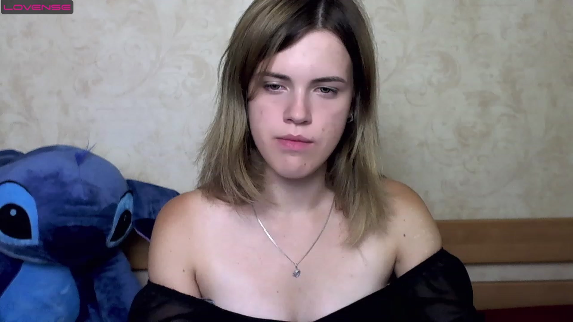 Gallery image thumbnail from SweetVeronaa's myfreecams stream on, 07/28/2023, 20:43 image 11 of 20