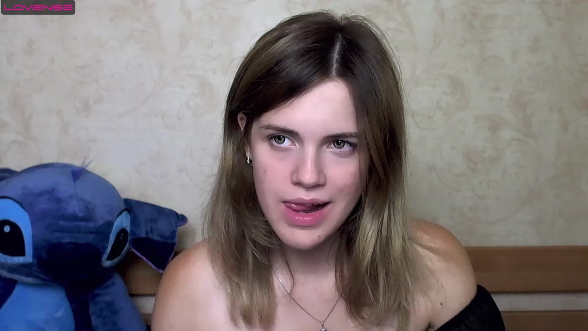 Gallery image thumbnail from SweetVeronaa's myfreecams stream on, 07/28/2023, 20:43 image 5 of 20