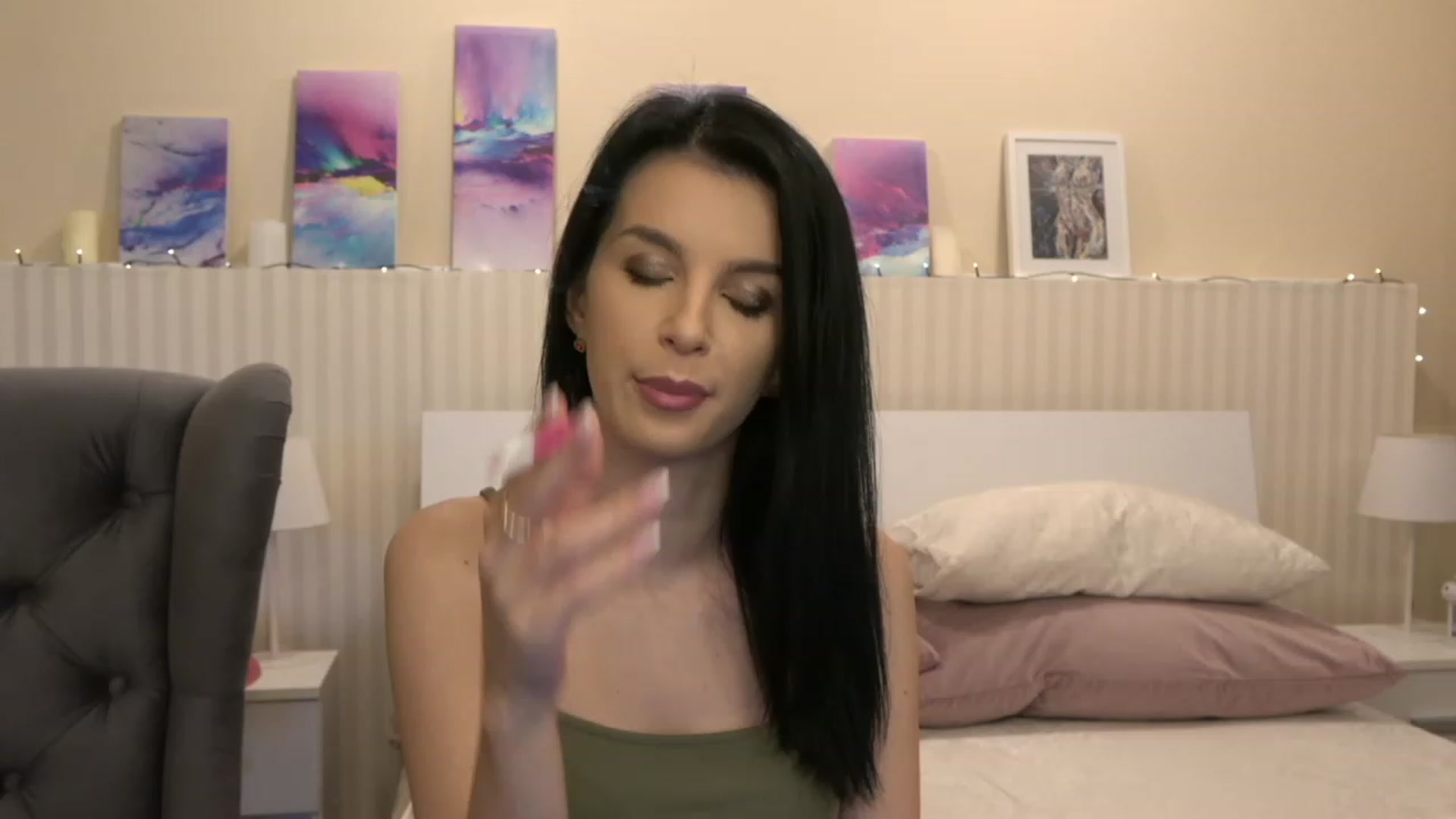 Gallery image thumbnail from SweetVivien's myfreecams stream on, 11/28/2022, 10:33 image 2 of 20