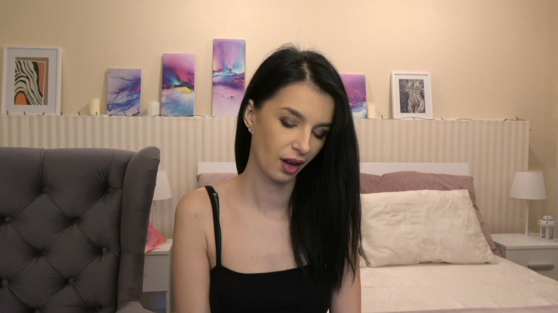 Gallery image thumbnail from SweetVivien's myfreecams stream on, 12/12/2022, 09:41 image 19 of 20
