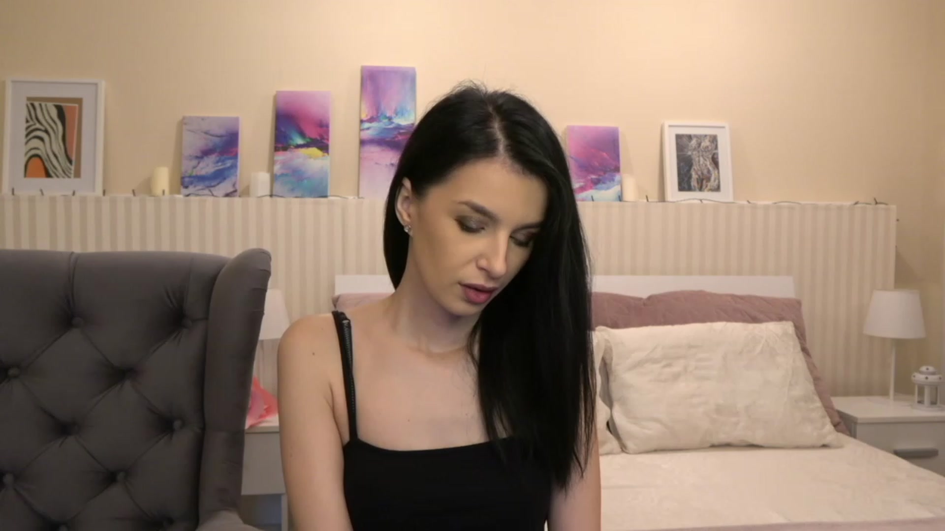 Gallery image thumbnail from SweetVivien's myfreecams stream on, 12/12/2022, 09:41 image 18 of 20