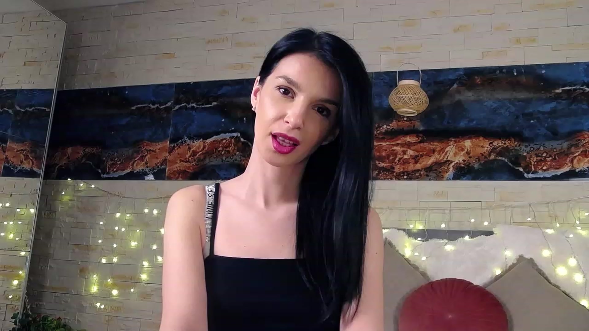 Gallery image thumbnail from SweetVivien's myfreecams stream on, 02/27/2023, 11:58 image 17 of 20