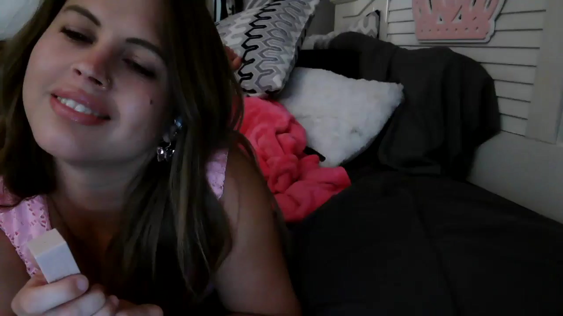 Gallery image thumbnail from SweetWhisper's myfreecams stream on, 04/11/2025, 06:39 image 6 of 20