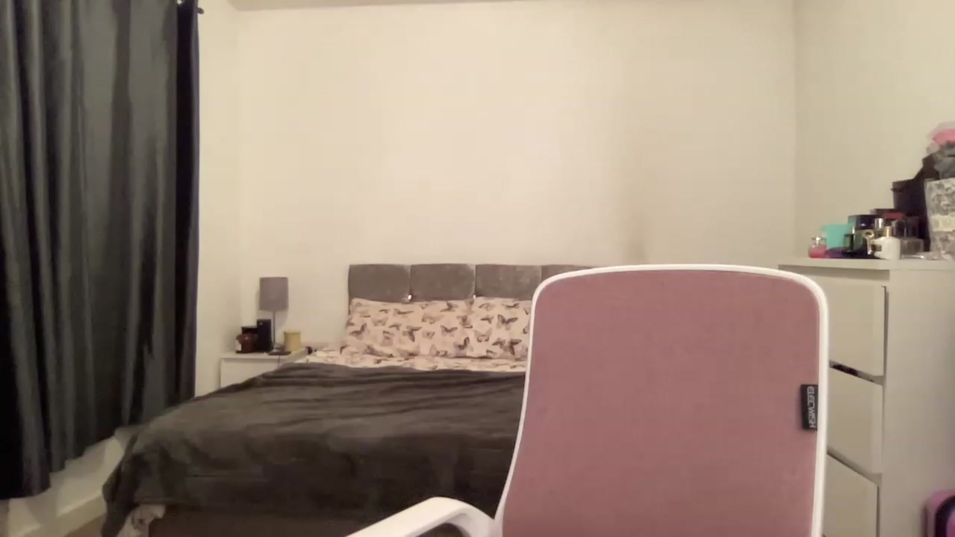 Gallery image thumbnail from SweetXEbony1's myfreecams stream on, 12/02/2022, 19:34 image 3 of 20