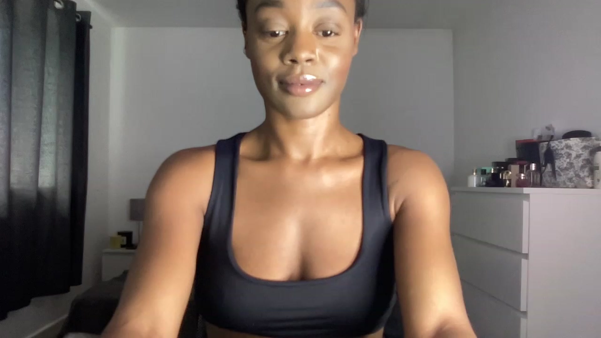 Gallery image thumbnail from SweetXEbony1's myfreecams stream on, 05/25/2023, 13:17 image 14 of 20