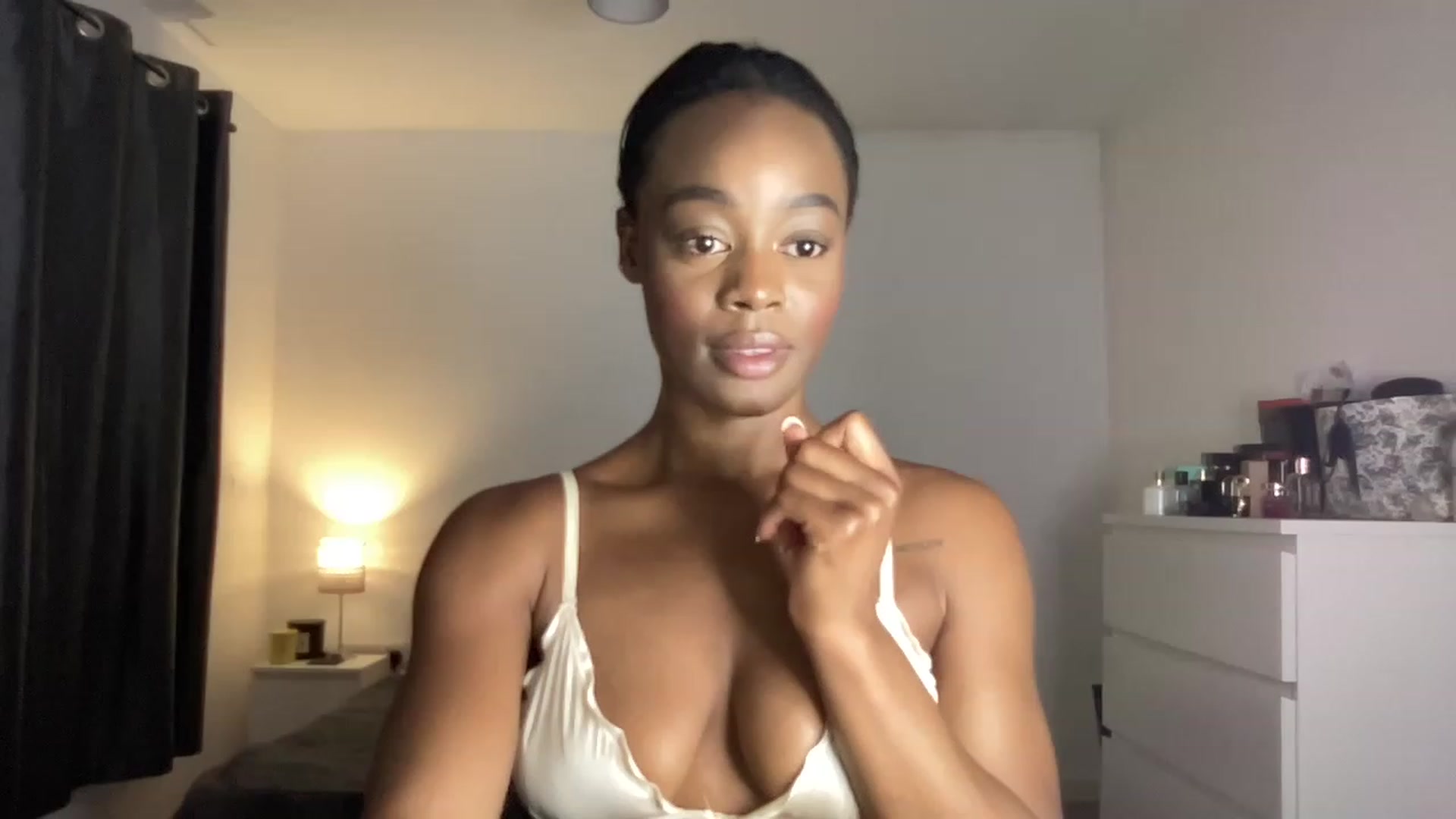 Gallery image thumbnail from SweetXEbony1's myfreecams stream on, 05/25/2023, 21:43 image 1 of 20